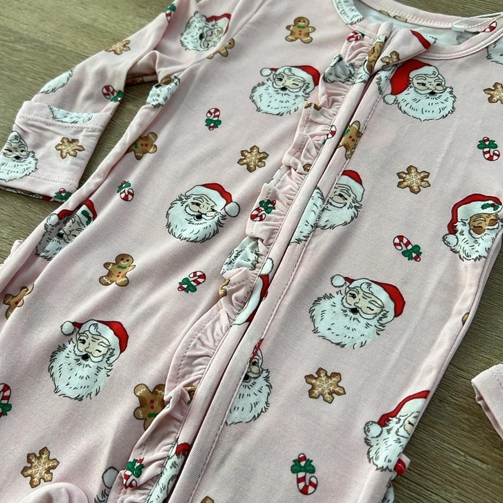 🎄 Angel Dear Girl Santa Pink Bamboo Footie Sleeper Newborn 0-3 3-6 6-9 months - Picture 3 of 6